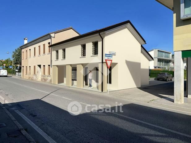 Terreno edificabile in residenziale in Via Roma 1