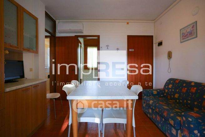 Appartamento in residenziale in Via delle Acacie 3