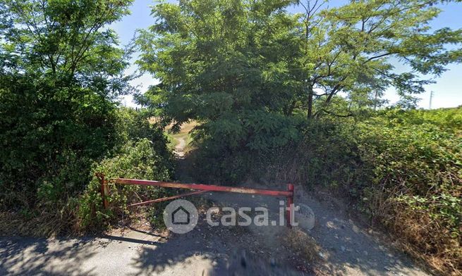 Terreno agricolo in commerciale in Via Parma