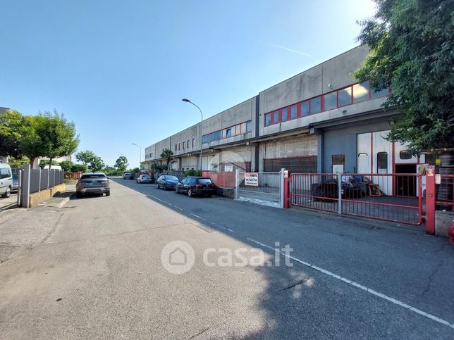 Ufficio in commerciale in Via Donatori di Sangue 62