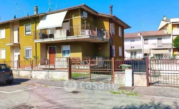 Appartamento in residenziale in Via Antonio Labriola 19