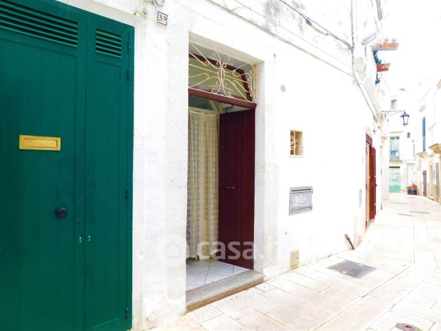 Casa indipendente in residenziale in 