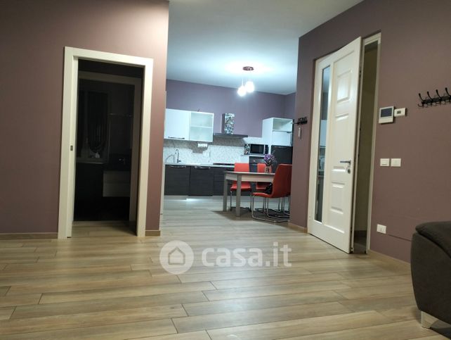 Casa bi/trifamiliare in residenziale in Via Euplo Natali