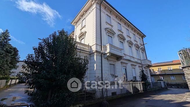 Appartamento in residenziale in Via Salvo D'Acquisto 11