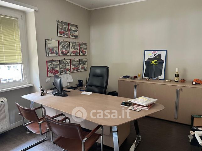 Ufficio in commerciale in Piazzale Asia 21