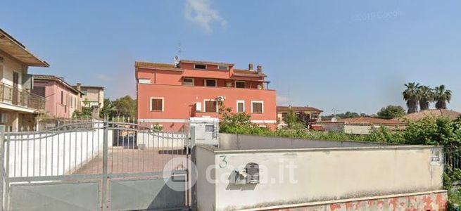 Appartamento in residenziale in Via Mare Del Nettare 3