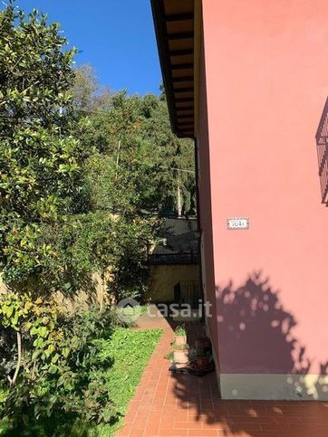 Casa bi/trifamiliare in residenziale in Via del Borghetto