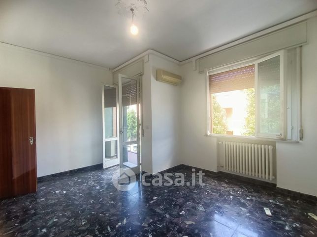 Appartamento in residenziale in Via Pontescolle