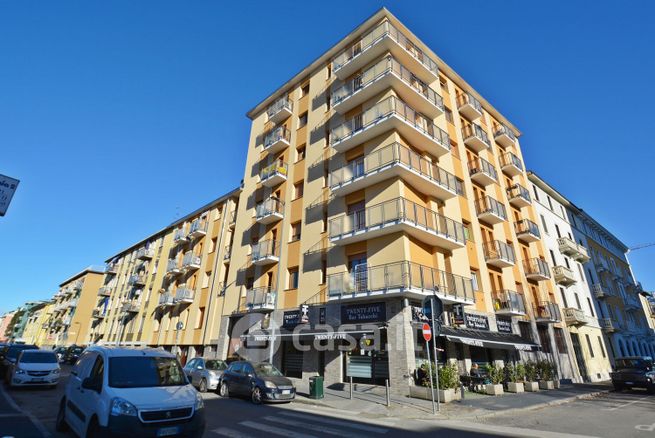 Appartamento in residenziale in Via Guglielmo Guintellino 25