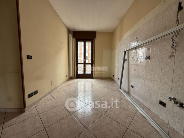 Appartamento in residenziale in Via Rodi