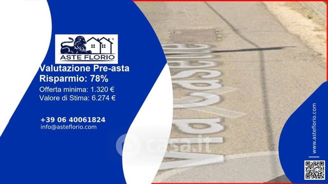 Box/posto auto in residenziale in Via Casette
