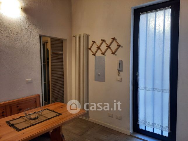 Appartamento in residenziale in Via A. Costa 222