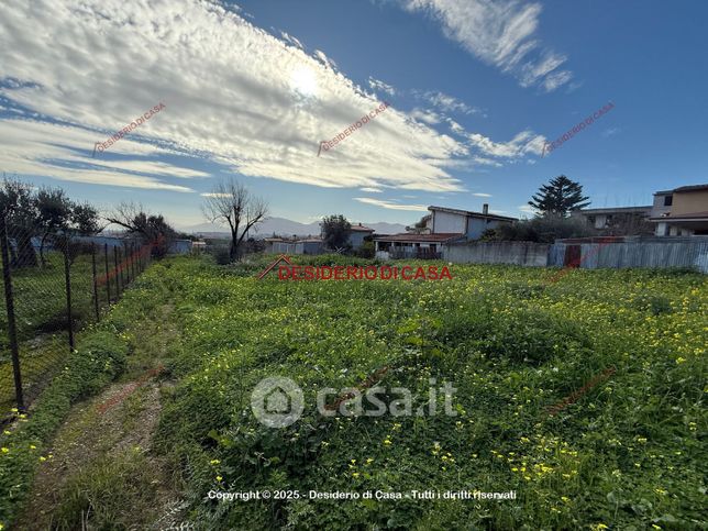 Terreno agricolo in commerciale in Via Inserra 89