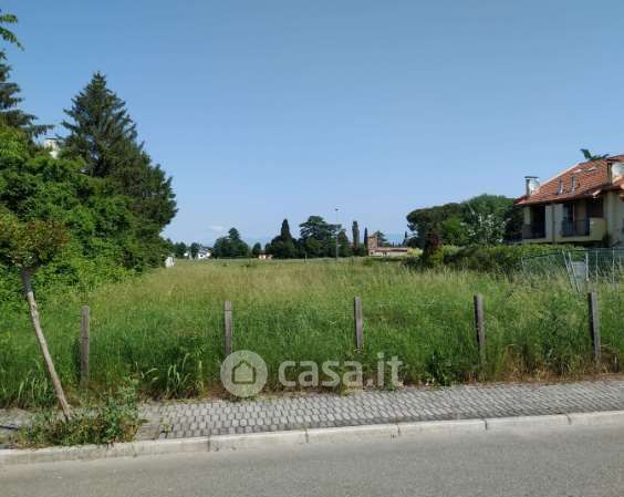 Terreno edificabile in residenziale in Via Abbazia