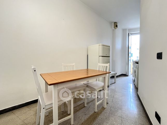 Appartamento in residenziale in Via Evandro 1