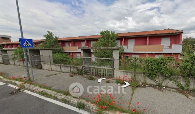 Villetta a schiera in residenziale in Via Carlo Cassola