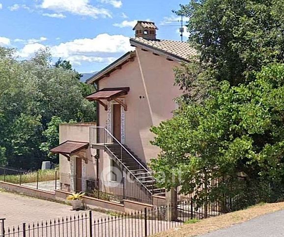 Appartamento in residenziale in Via Chiesa Tonda
