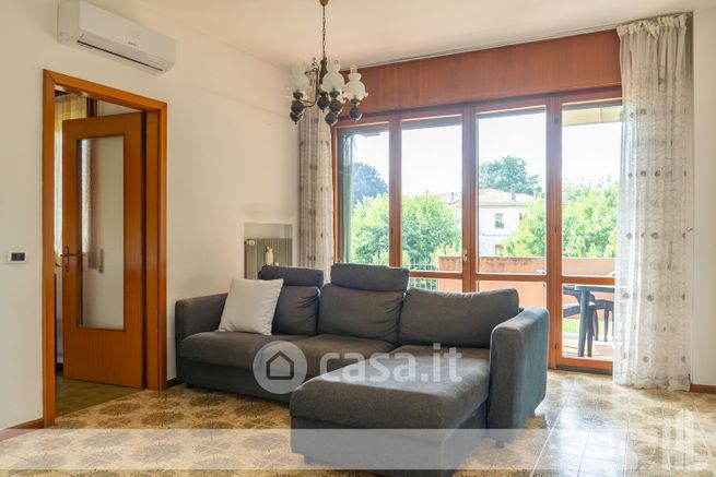 Appartamento in residenziale in Via Asteo Alessandro 9