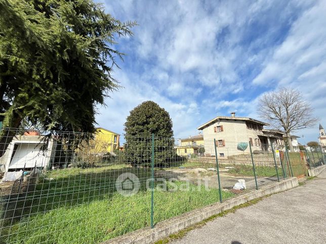 Terreno edificabile in residenziale in Corso della Vittoria 2