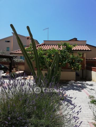 Appartamento in residenziale in Via Montecristo