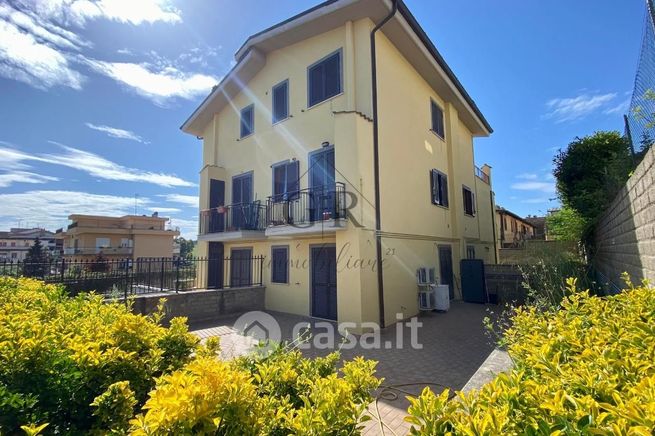 Appartamento in residenziale in Via Sergio Bragato 28