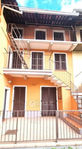 Casa indipendente in residenziale in Via Tarino 122