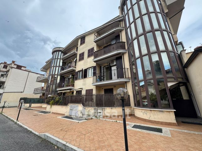 Appartamento in residenziale in Via Calabria 80