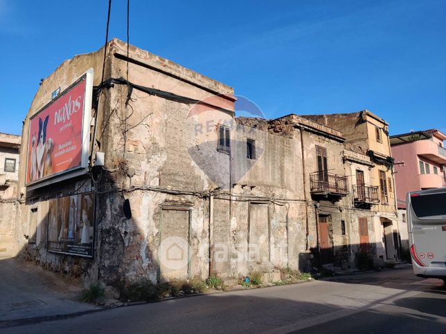 Casa indipendente in residenziale in Via Buonriposo 31-45