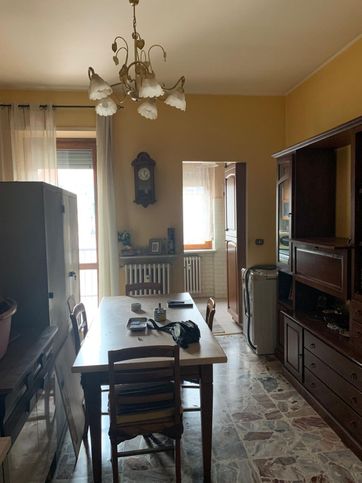 Appartamento in residenziale in Via Monte Rosa 135