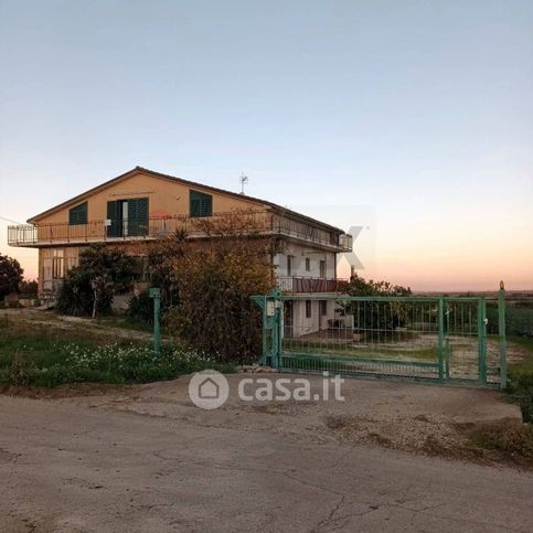 Casa indipendente in residenziale in Via Colloredo 58