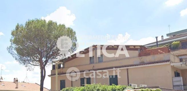 Appartamento in residenziale in Via Santa Giovanna Elisabetta 32