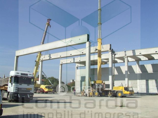 Terreno agricolo in commerciale in Via Trento