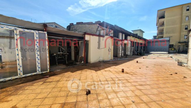 Capannone in commerciale in Via Provinciale Teverola Casaluce