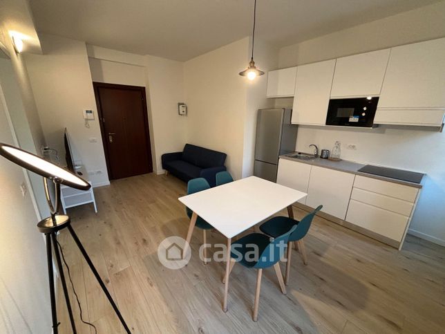 Appartamento in residenziale in Via Giovanni Pezzotti 18