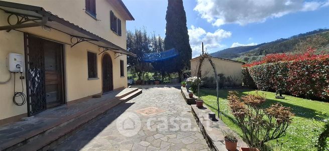Rustico/casale in residenziale in 