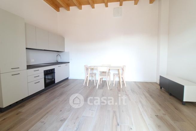 Appartamento in residenziale in Via Moscardo 17