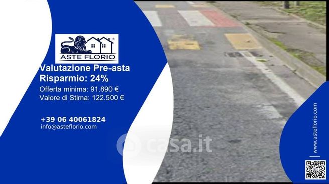 Terreno agricolo in commerciale in Via Enrico Mattei 3