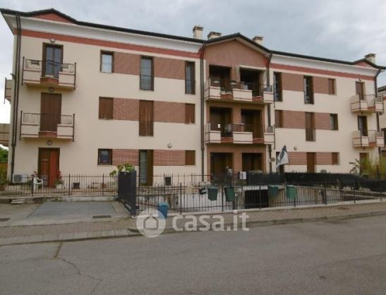 Box/posto auto in residenziale in Viale Verona