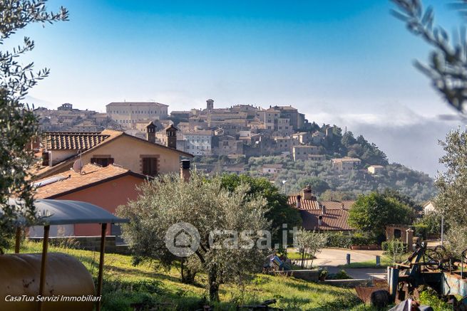 Terreno edificabile in residenziale in Via di Vallelunga