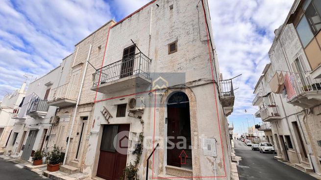 Casa indipendente in residenziale in Via Carlo Cattaneo