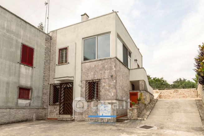 Casa indipendente in residenziale in Contrada Monte