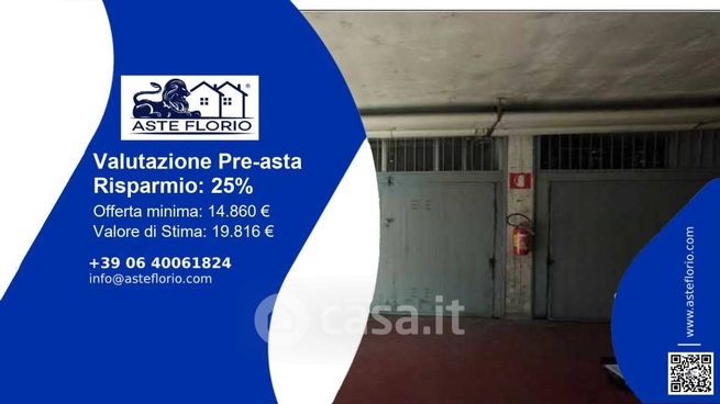Box/posto auto in residenziale in Via Giosue Carducci