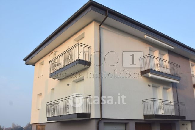 Appartamento in residenziale in Via Vanzo Nuovo