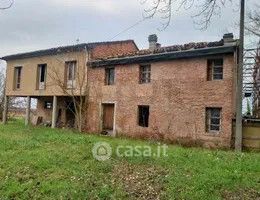 Appartamento in residenziale in Via Canale Inferiore a Sinistra 15