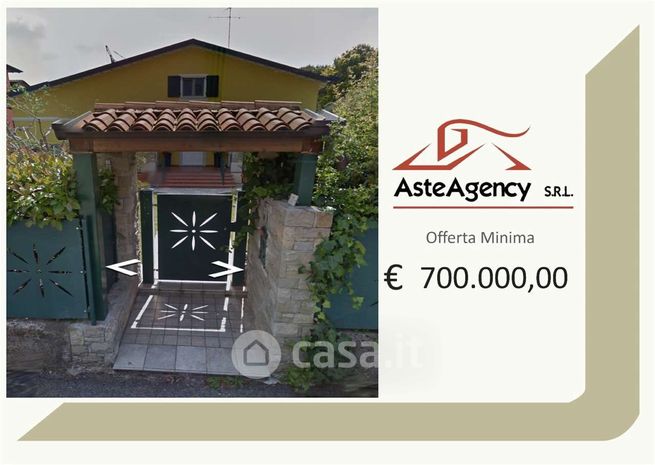 Appartamento in residenziale in Via Puccini 7