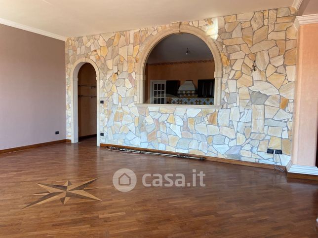 Appartamento in residenziale in Via Salvatore Vigo 114