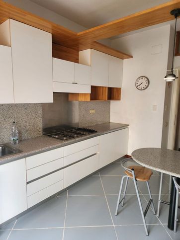 Appartamento in residenziale in Viale Alberto Beneduce