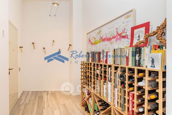 Appartamento in residenziale in Via Tommaso Grossi 10
