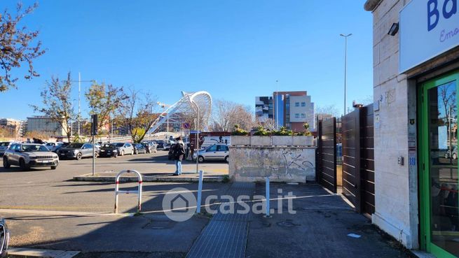Box/posto auto in residenziale in Via Ostiense 131