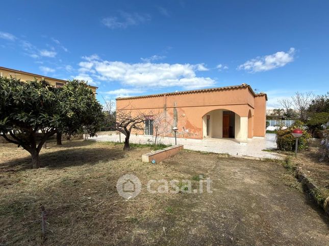 Villa in residenziale in Via Mario Francese
